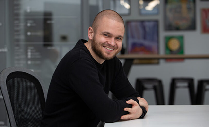 Jak dobrać stanowisko do własnych kompetencji? Historia Tomka