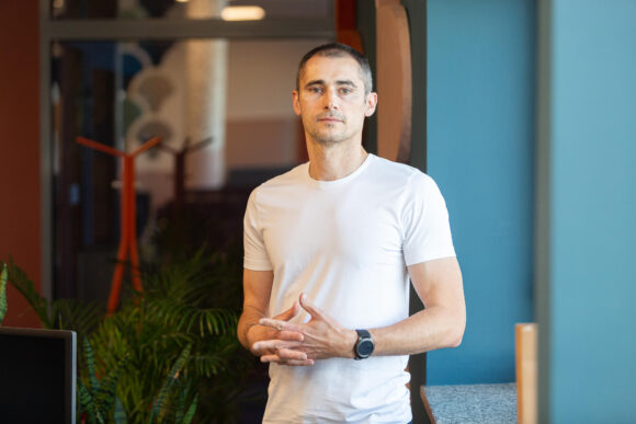 Nasze początki - część 2. W tym zawodzie nauka nigdy się nie kończy - historia Pawła