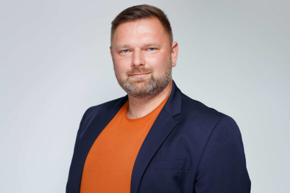 Nasze początki - część 1. Specjalistą stajesz się w zespole - historia Leszka