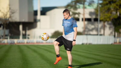 Wysiłek fizyczny pomaga odpocząć psychicznie. Rozmowa z Bartkiem, Software Engineer w AUCTANE